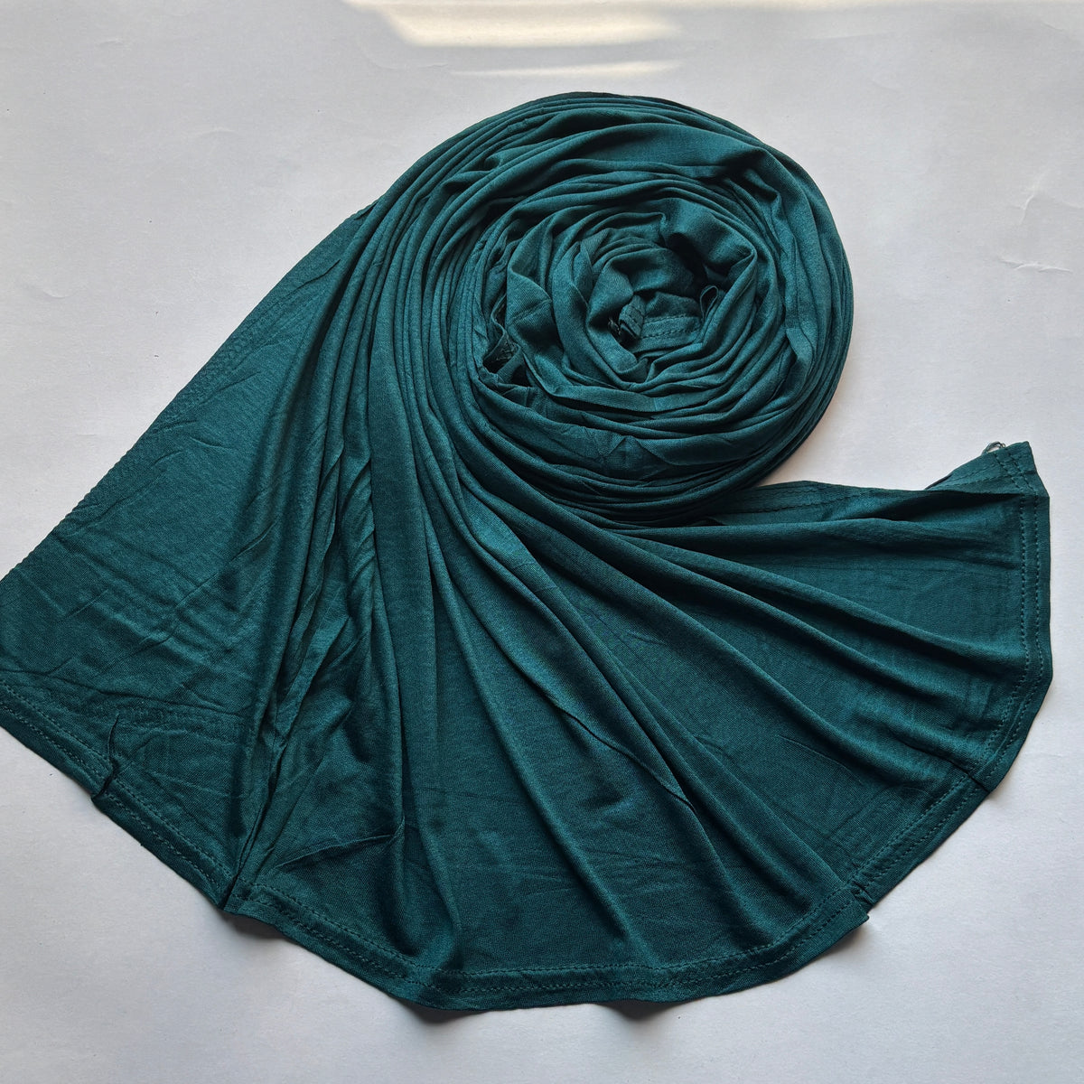 Premium Jersey Hijab - Forest Green