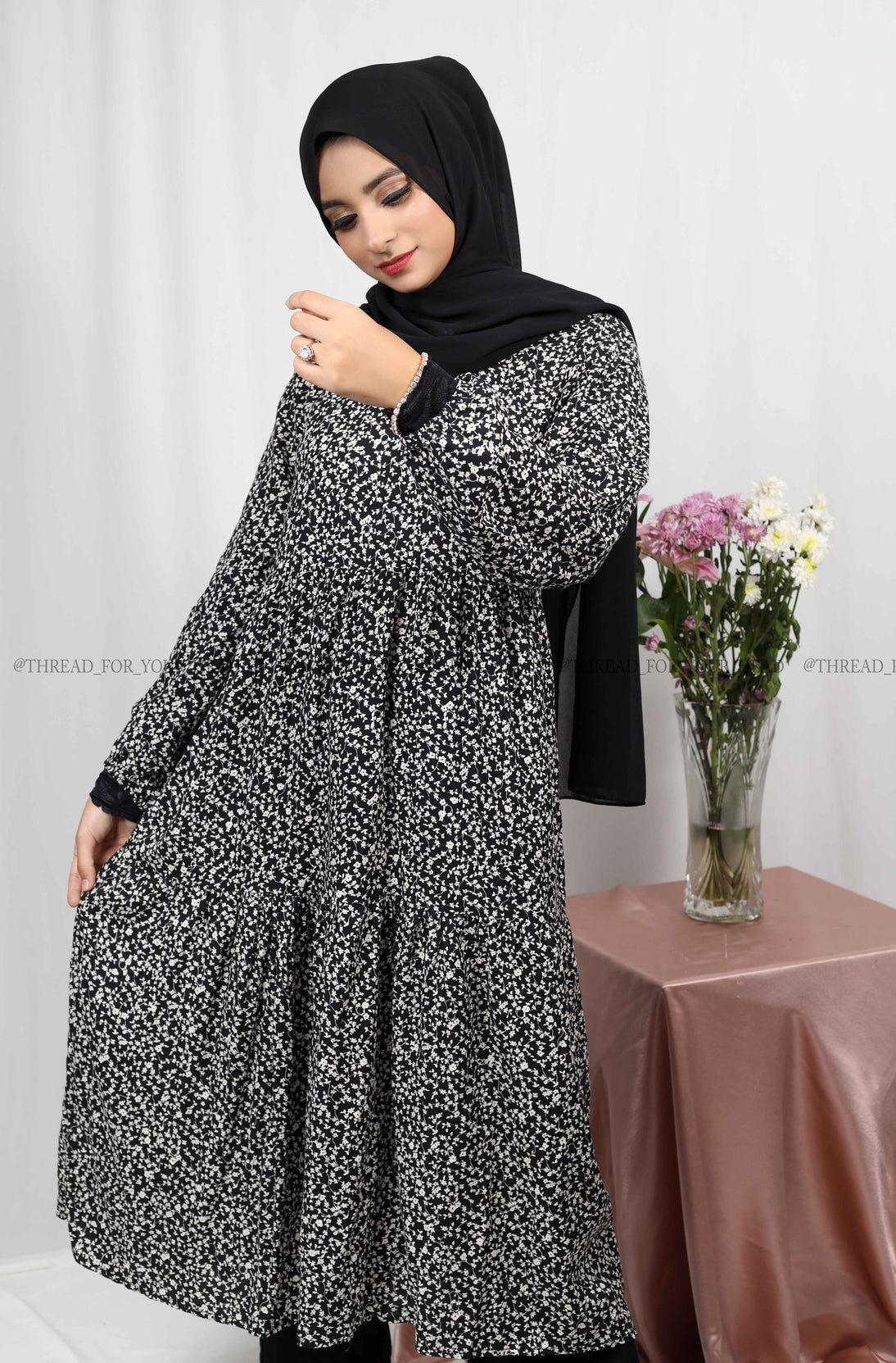NOIR MODEST TUNIC