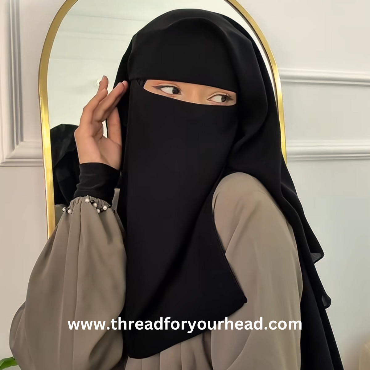 LAYER SAUDI NAQAB - TIE BACK