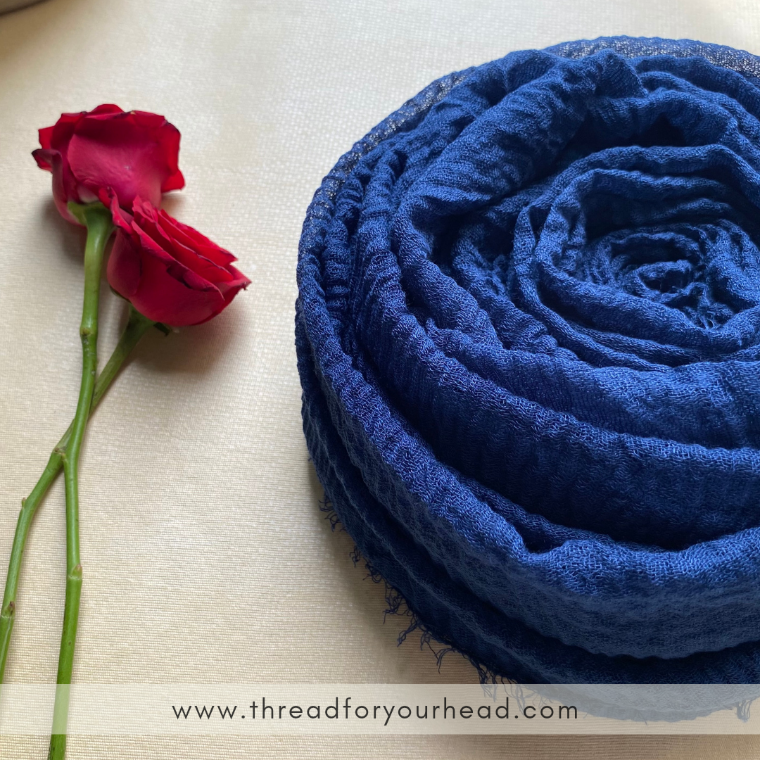 Crinkled cotton hijab- Navy blue