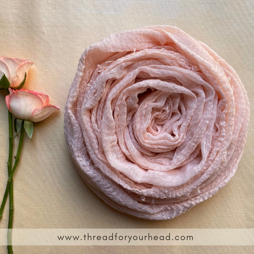 Crinkled cotton hijab- salmon