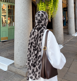 Snow Leopard premium modal hijab