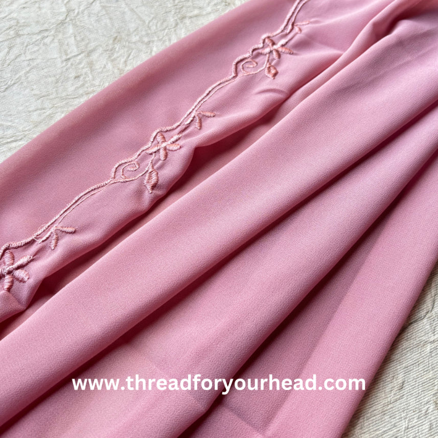 mauve - Scallop Georgette hijab