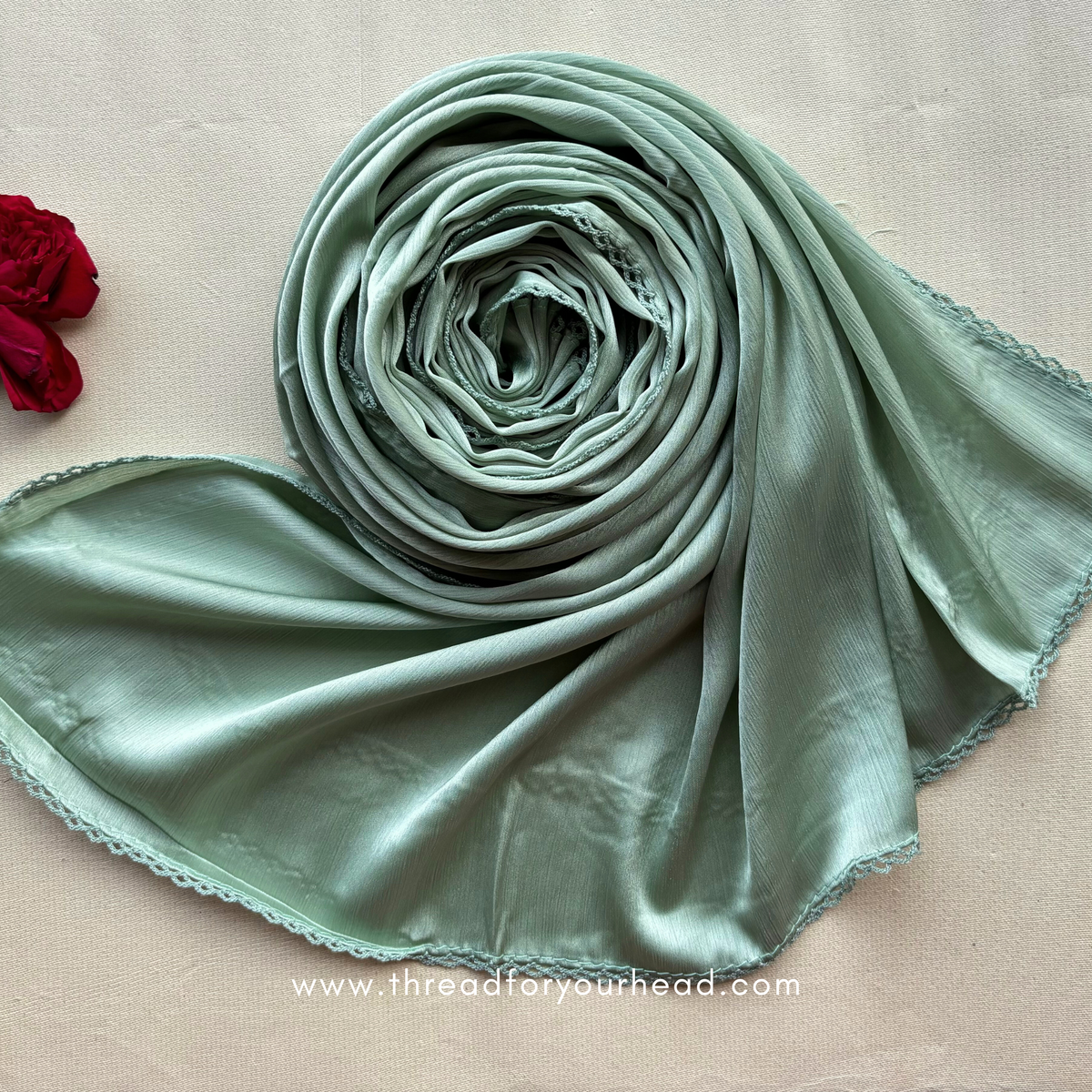 Pista-Crochet muna satin