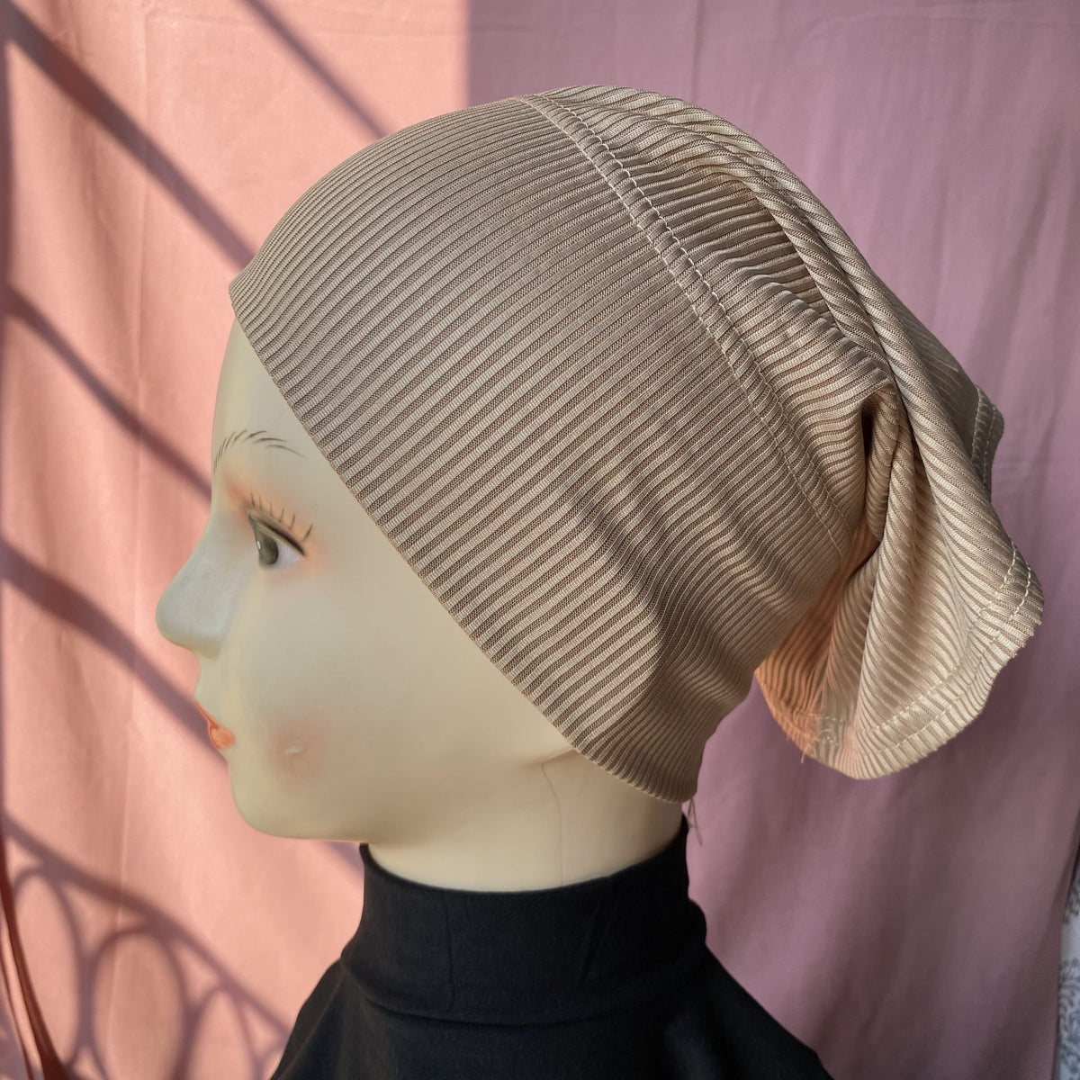 Nude- ribbed jersey cap