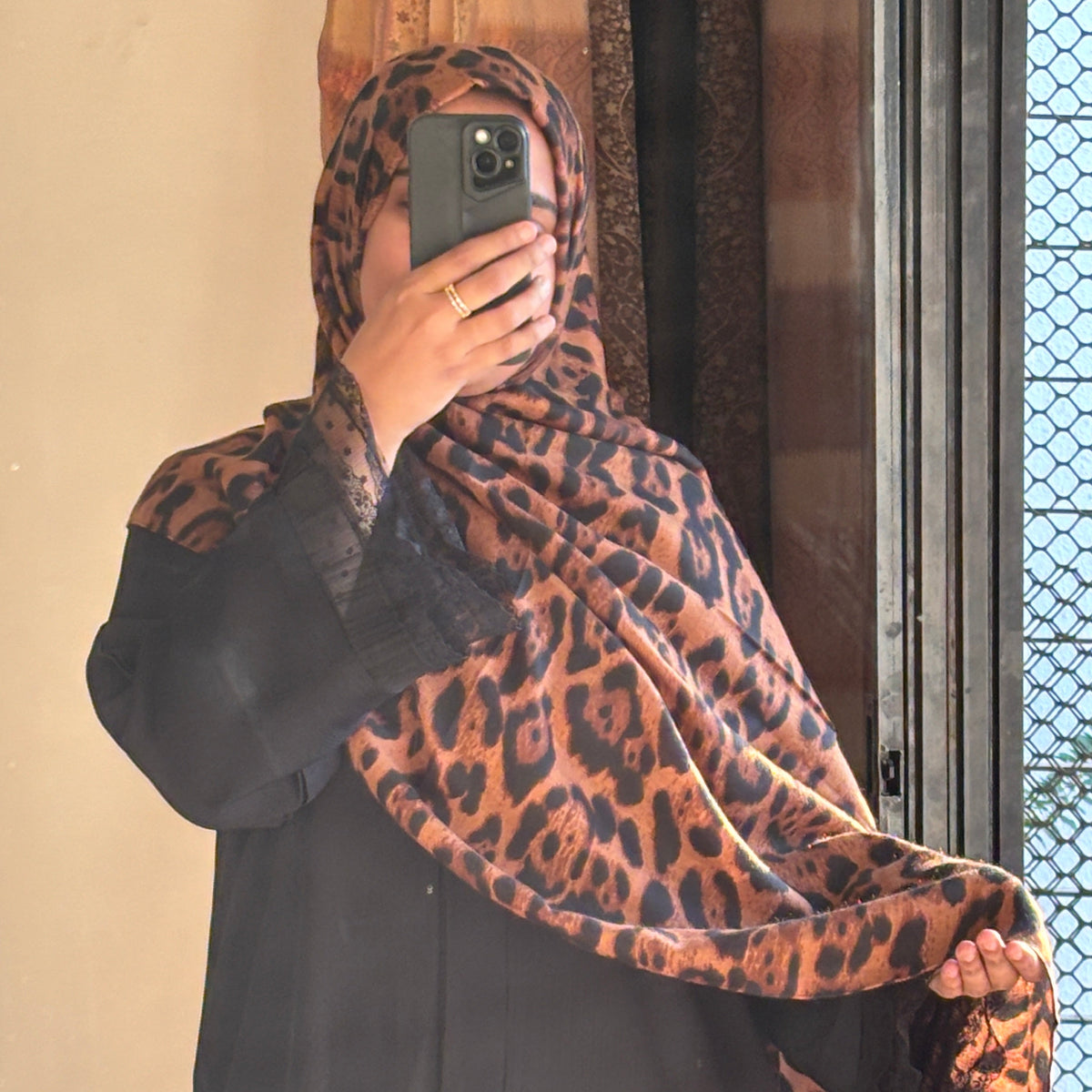 Leopard Modal Hijab - Classic Cocoa