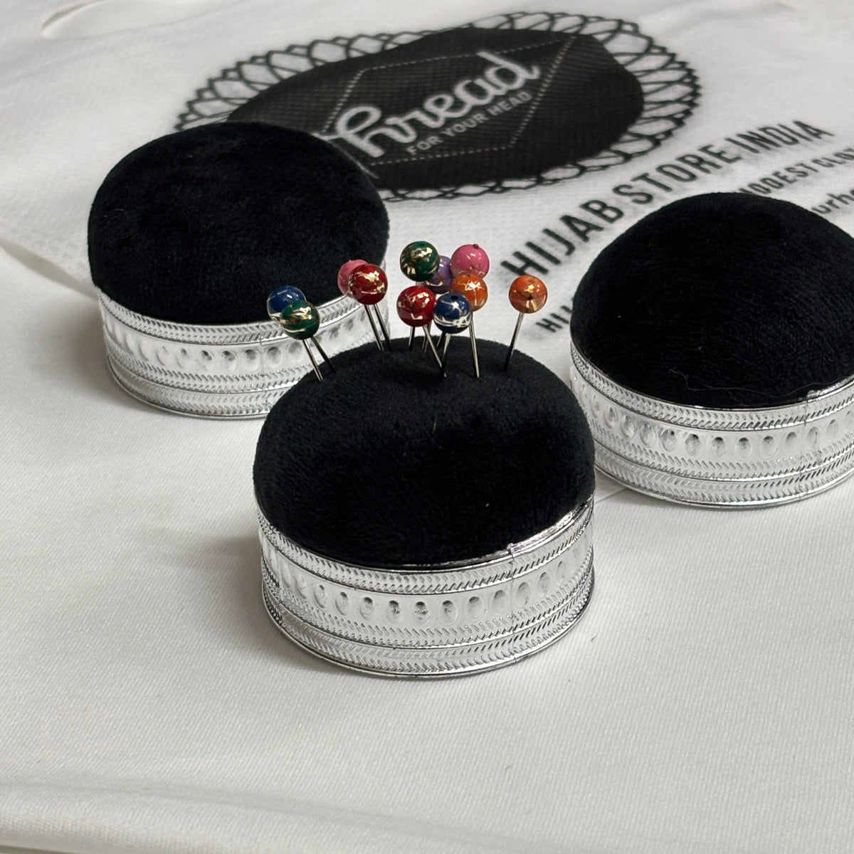 Small pin cushion - Black