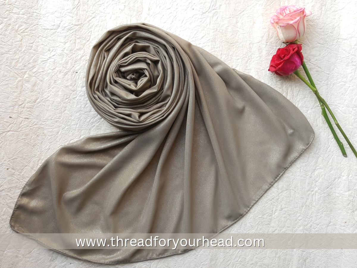Pistachio - Metallic Georgette