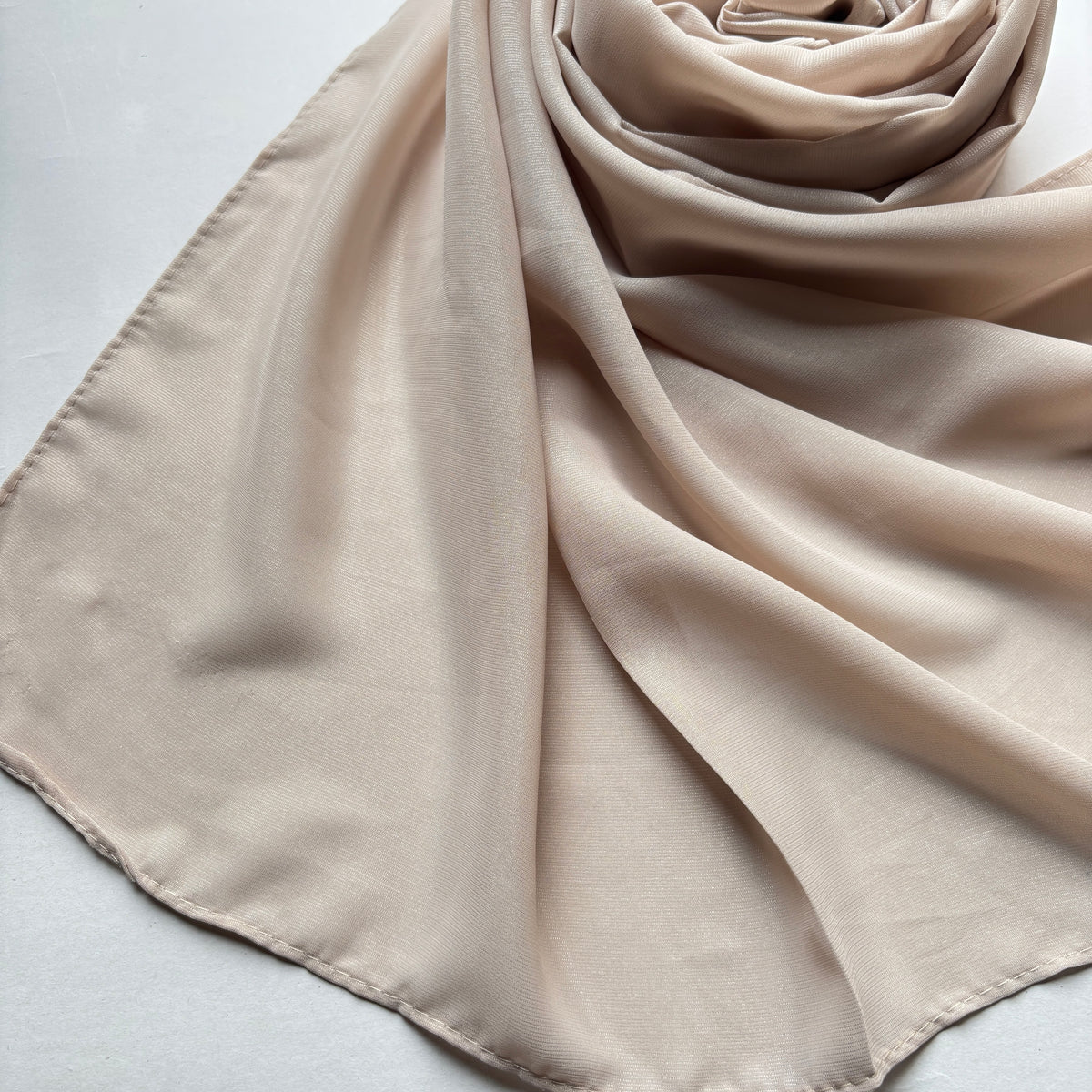Chiffon Shimmer Hijab - Light Gold