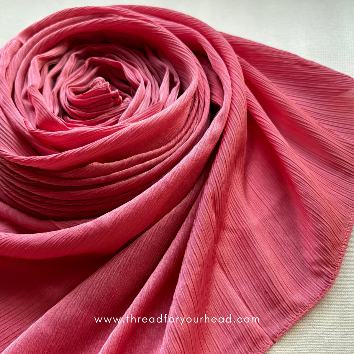 Coral- Muna satin