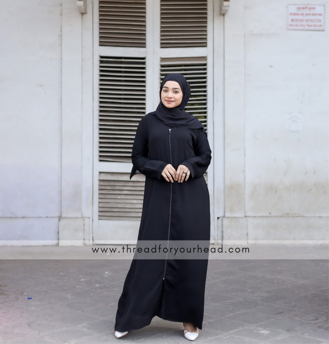 Black zipper abaya