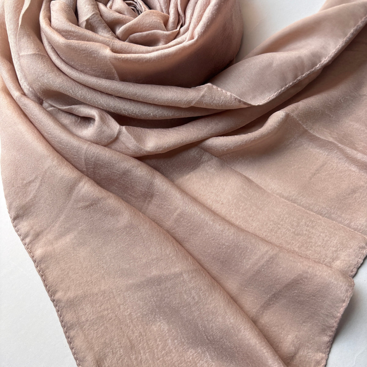 Premium Satin Hijab - Mauve Pink